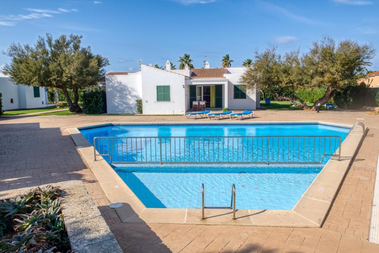 Apartamentos Las Golondrinas Cala'N Bosch  Exterior photo